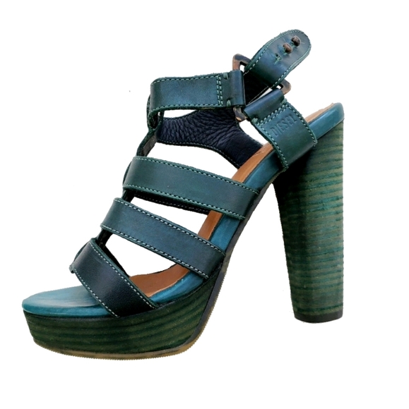 Vintage Shoes - Diesel strap sandals green leather & wooden heels